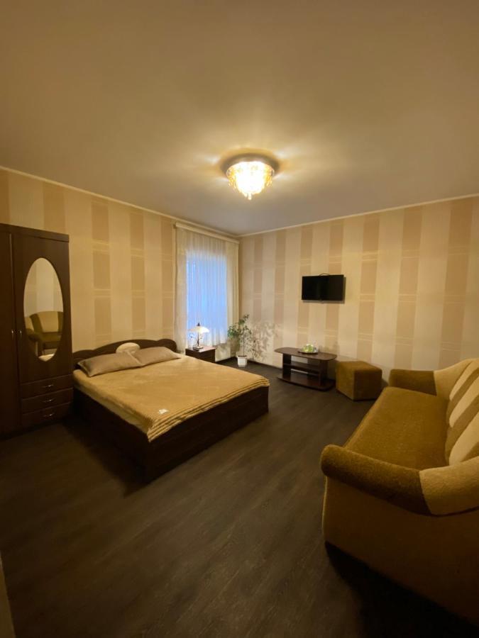 Vesela Bdzhilka Hotel ซูมี ภายนอก รูปภาพ